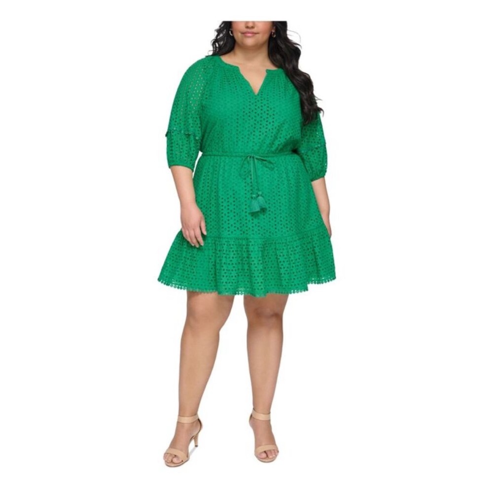 VINCE CAMUTO Green Eyelet Summer Dress